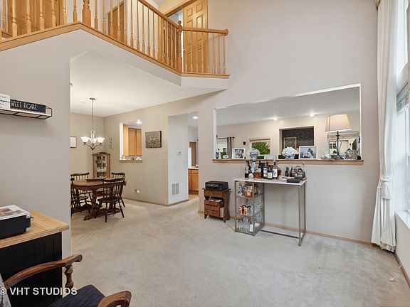 3rd image of 7038 Creekside Dr #116