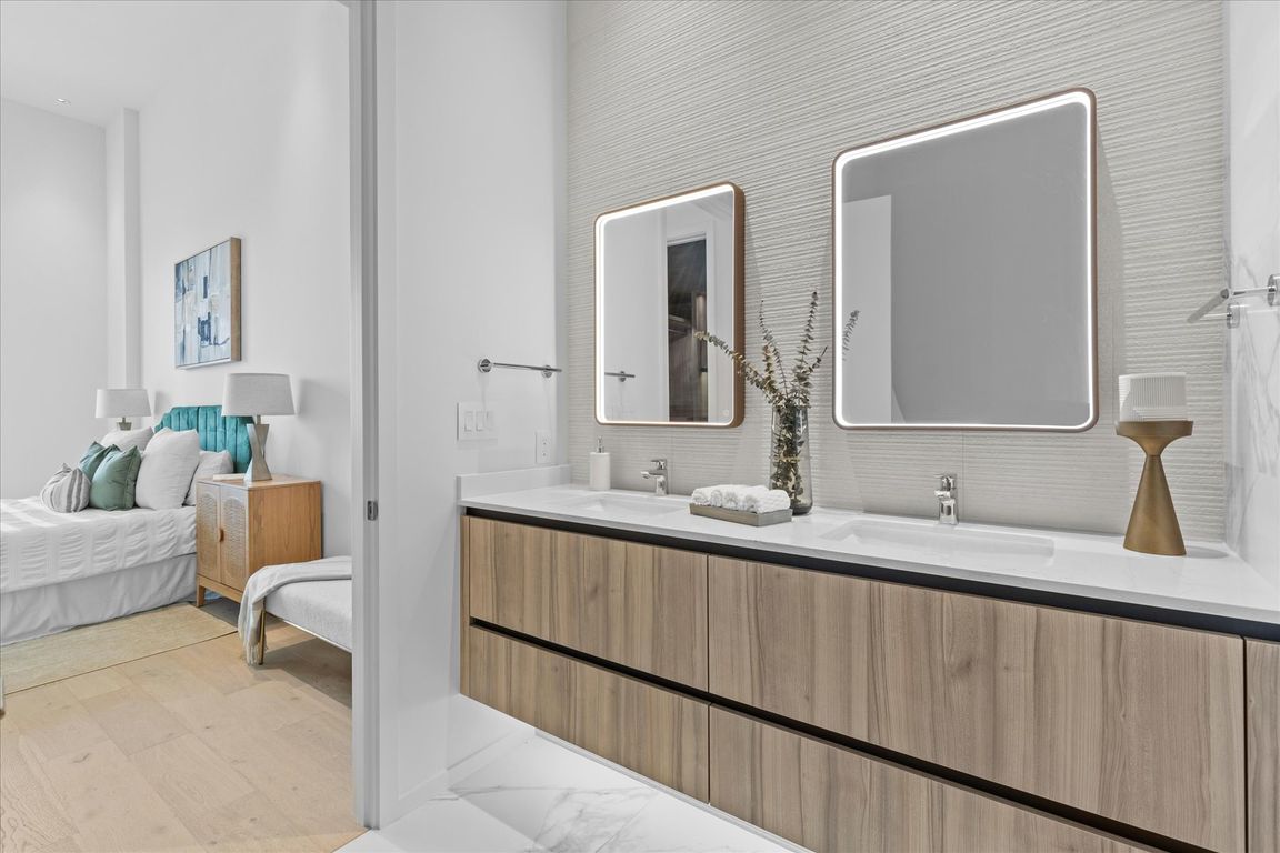 27-Master Bathroom