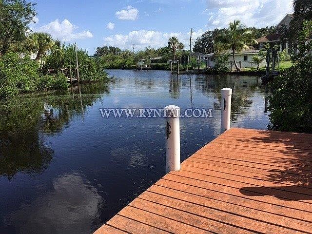 1st image of 336 N Shore Dr