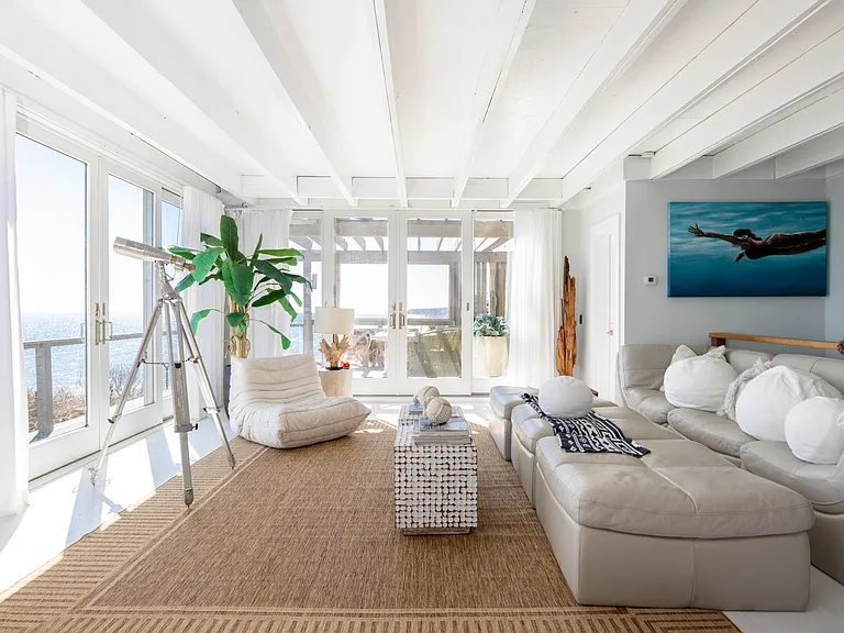 102 Surfside Ave — Photo 8