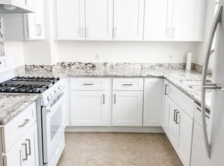 1371 Jackson St APT 301, San Francisco, CA 94109