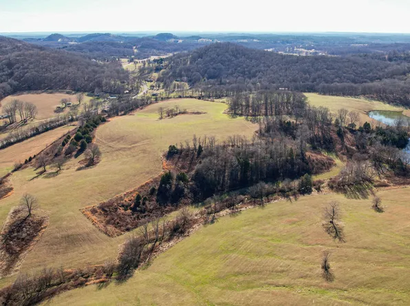 6751 Cool Springs Rd, Thompsons Station, TN 37179