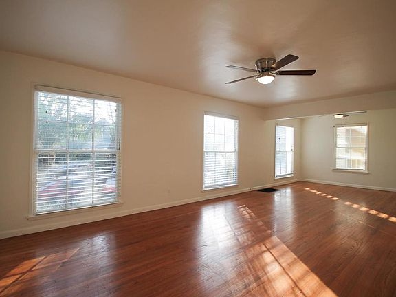 3rd image of 3609 E 1st St APT 1