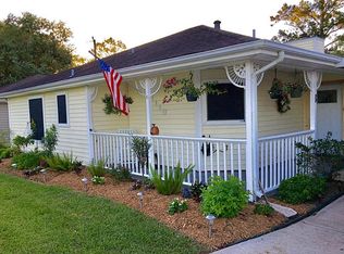 1113 Delores St, Kemah, TX 77565