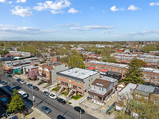 Sold by Ilite Realty Inc | media 3