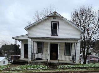 108 Grant St, Bowerston, OH