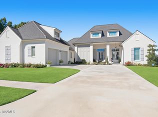 102 Queensland Pl, Lafayette, LA 70503