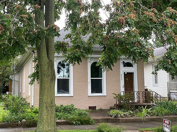 3rd image of 625 Daviess St