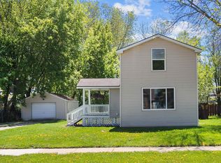 23 W Nevada Ave, Oshkosh, WI 54901