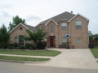 204 Buttercup Way, Red Oak, TX 75154