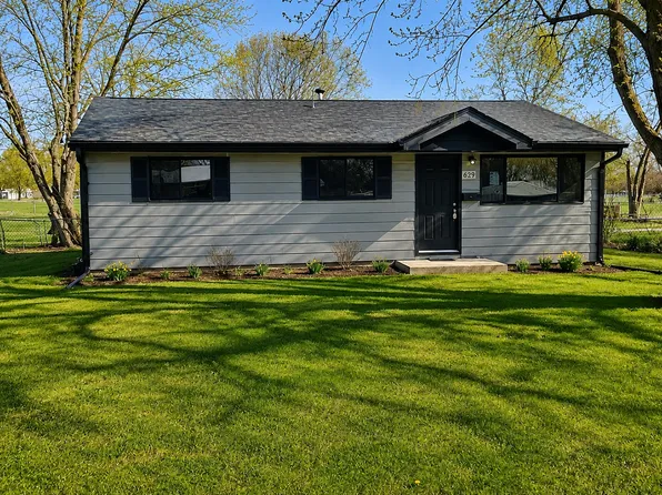 1939 Doris Ave, Cahokia, IL 62206