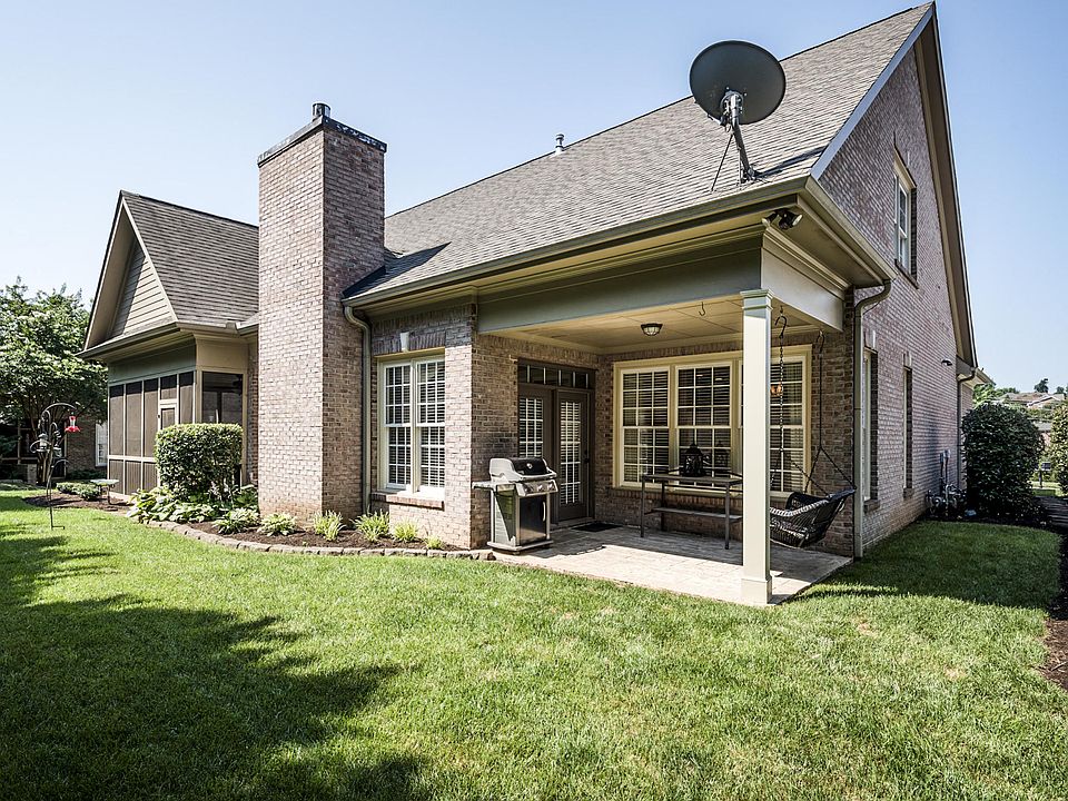 2nd image of 1820 Stone Harbor Way