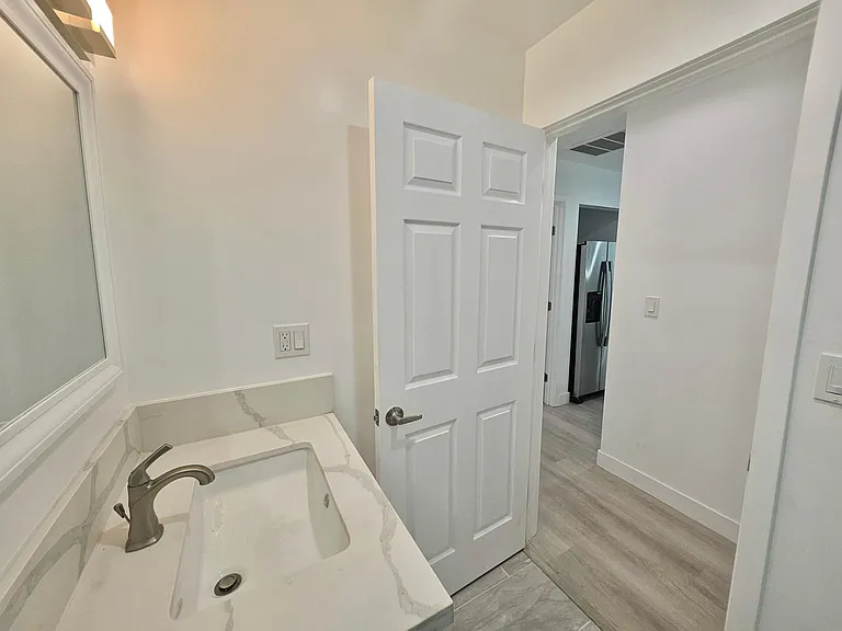 4192 S Harvard Blvd #1 — Photo 16
