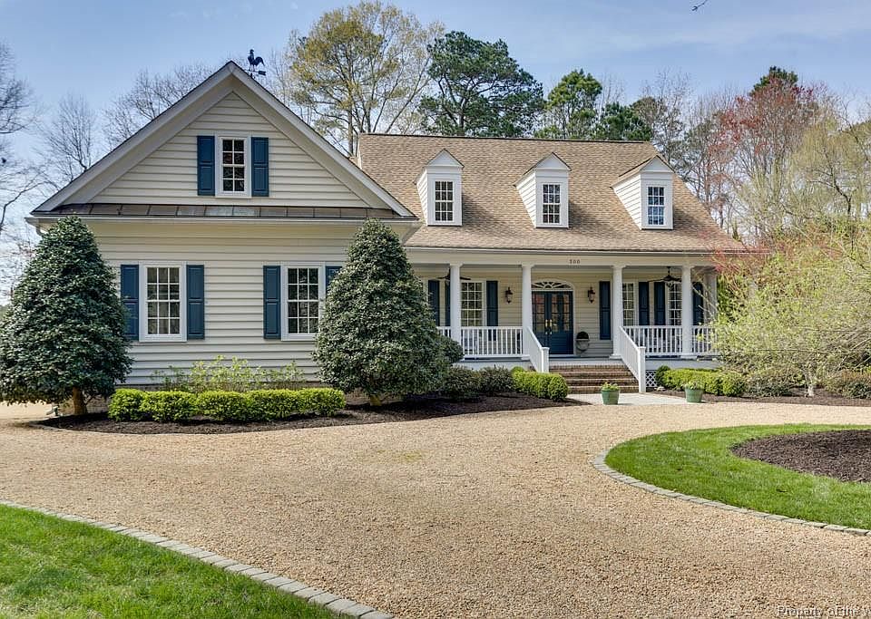 1st image of 200 Kings Grant Dr
