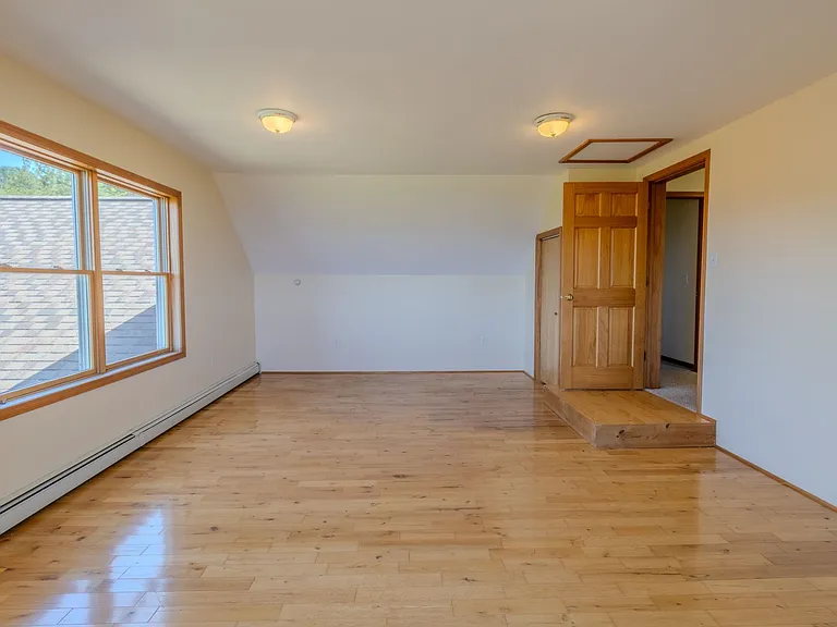 11225 S Leelanau Hwy — Photo 19
