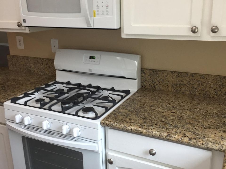 2nd image of 27 Via Ermitas