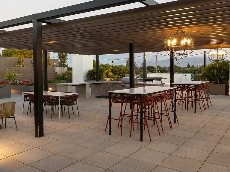 Rooftop Lounge
