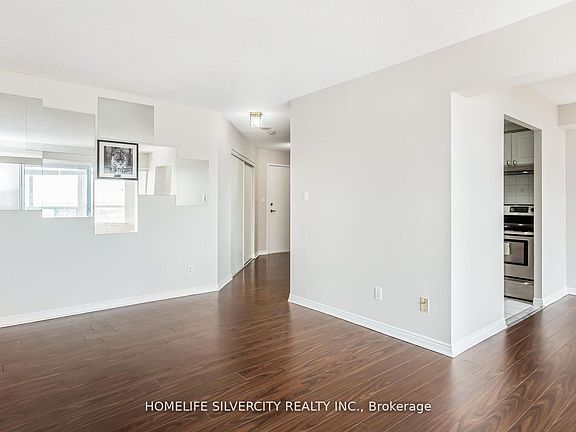 5th image of 135 Hillcrest Ave #1211