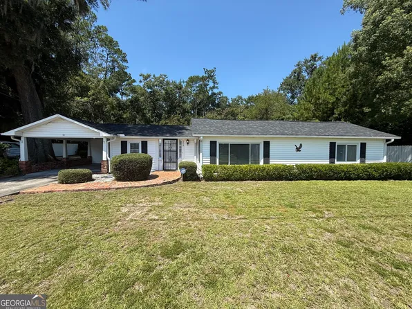 209 Bradwell St, Hinesville, GA 31313