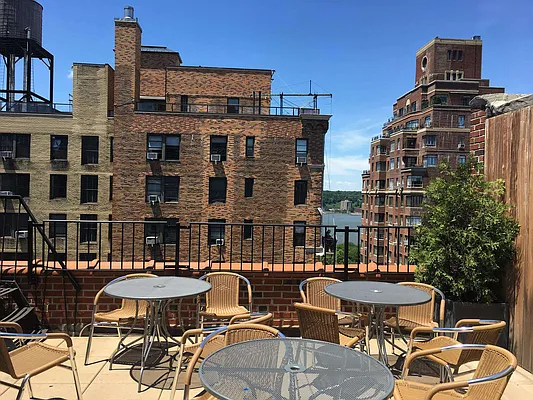 Rented by Douglas Elliman | media 31