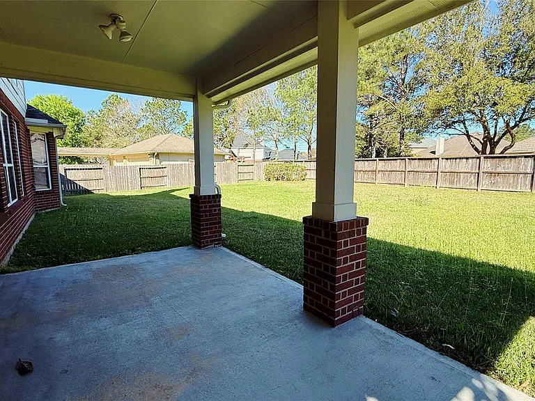 8610 Rising Oak Ln — Photo 44
