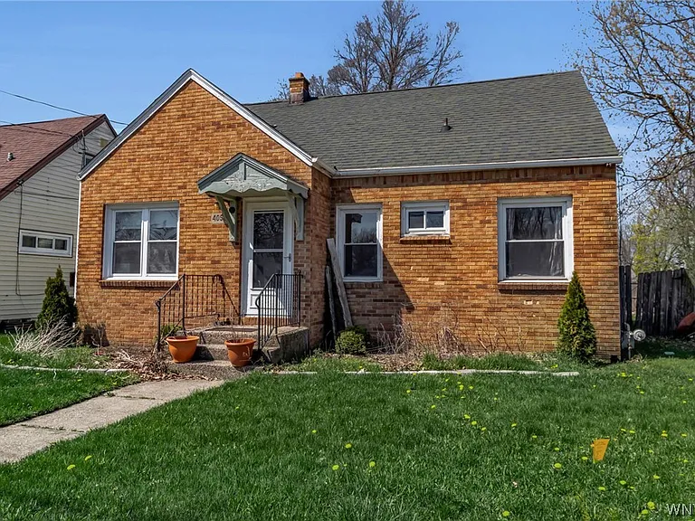 4098 Bailey Ave — Photo 2