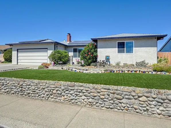 7616 Southbreeze Dr, Sacramento, CA 95828