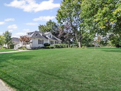 110 Lincoln Ave, Round Lake, IL, 60073