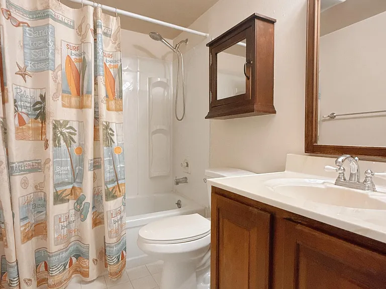 872 SW 9th Street Cir #201 — Photo 11