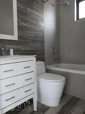 Rented by Rennit Inc. | media 64