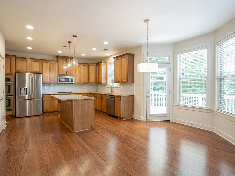 2032 Hatteras Way NW — Photo 3