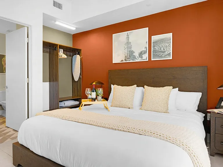 Bedroom