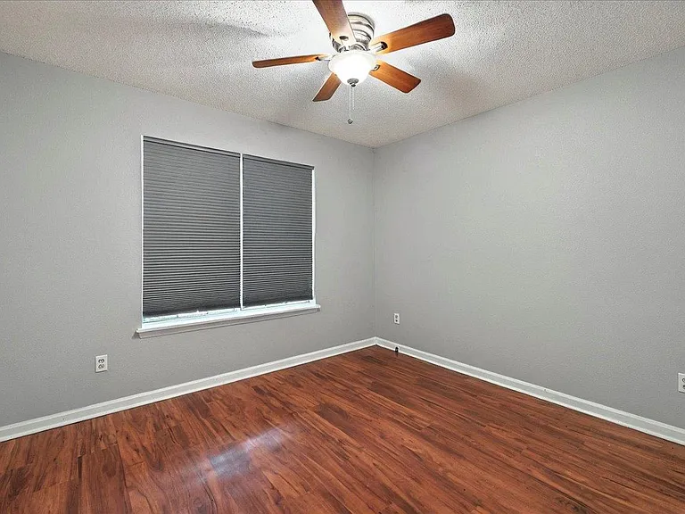3001 Oak Park Ct #A — Photo 6