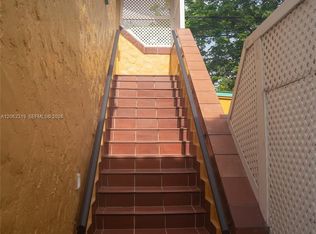 1222 Salzedo St APT 4, Coral Gables, FL 33134