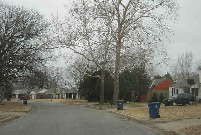 2nd image of 767 S Drury Ln