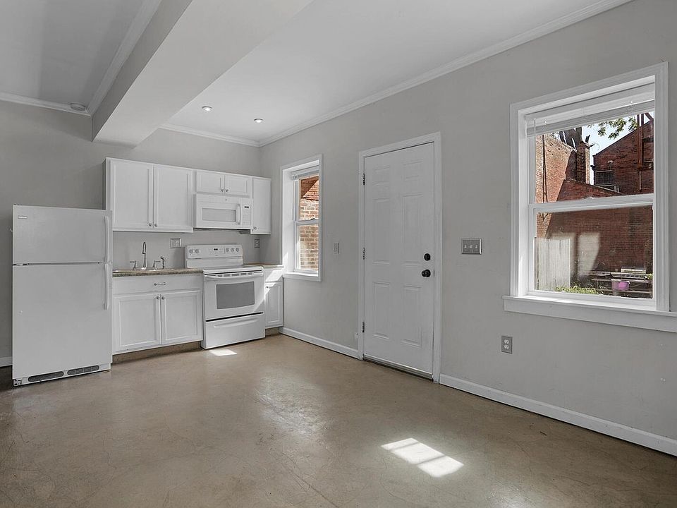 1st image of 1921 S 11th St