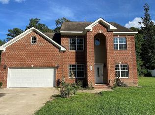 2020 Sweetwood Dr, Suffolk, VA 23434