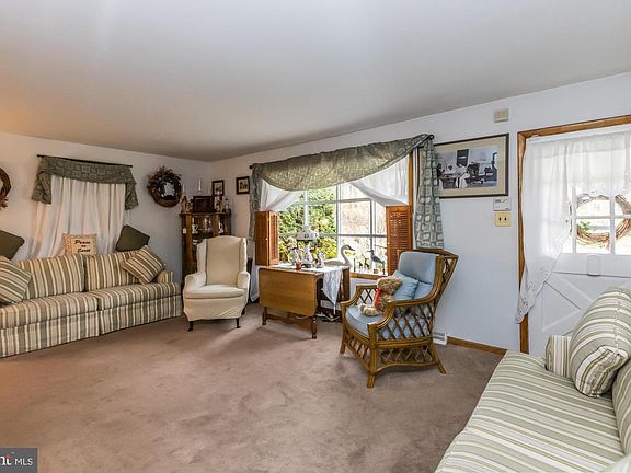 4th image of 417 Octorara Ave