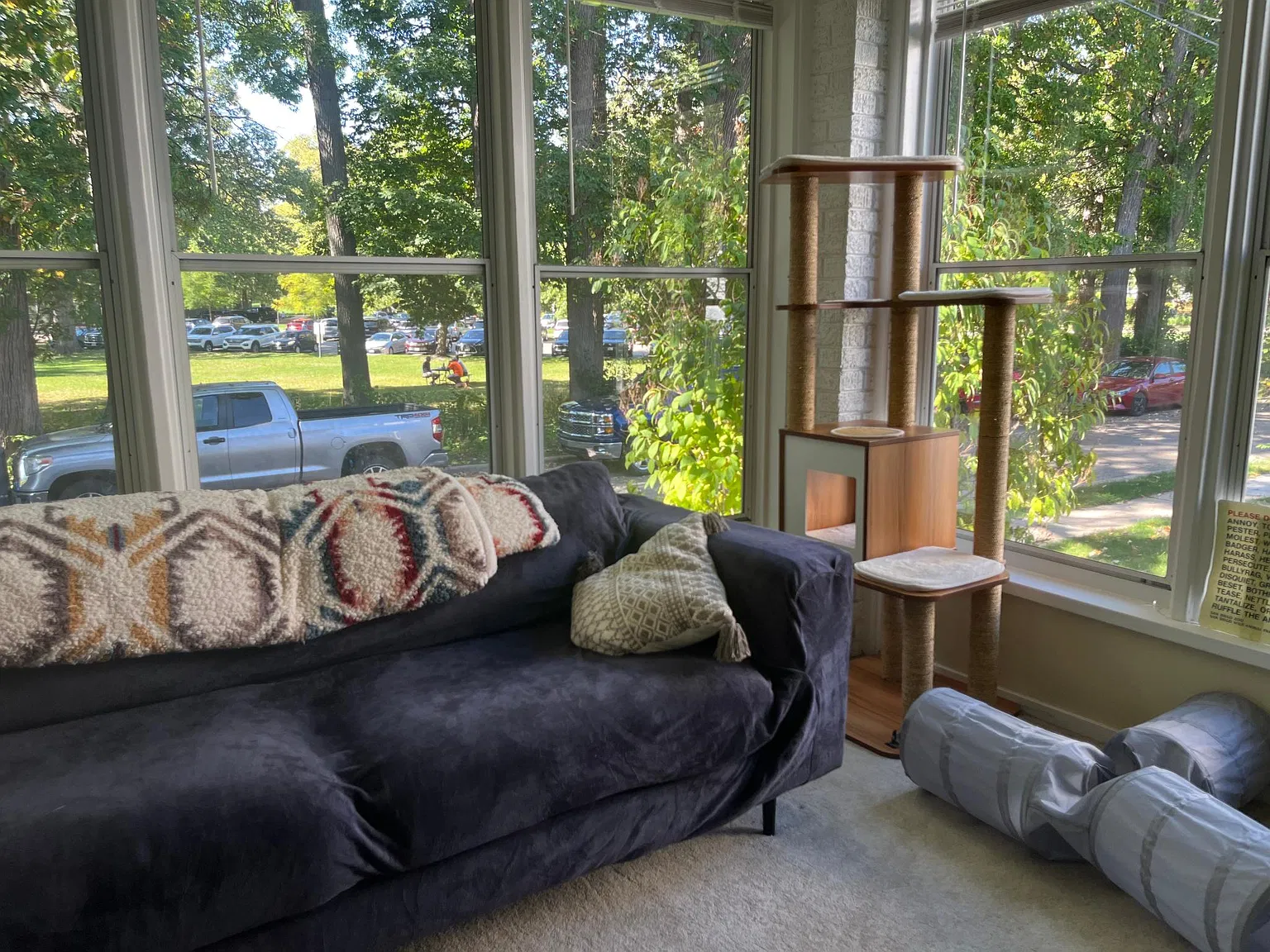 4 bed, 1621 sqft, $4,350 — Photo 3