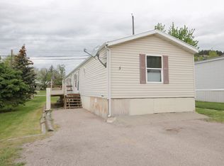 325 8th St, Sturgis, SD 57785