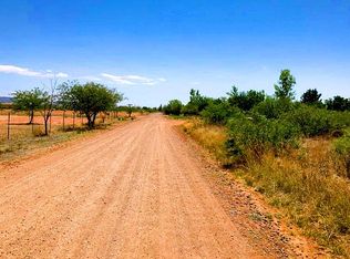 3010 Preston Club Dr, Hereford, AZ 85615