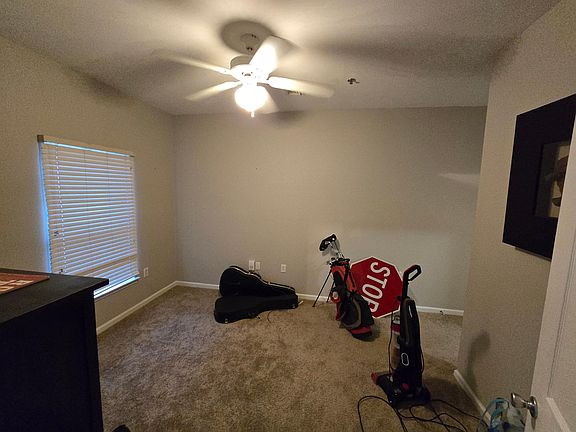 5th image of 300 Helen Keller Blvd #B127