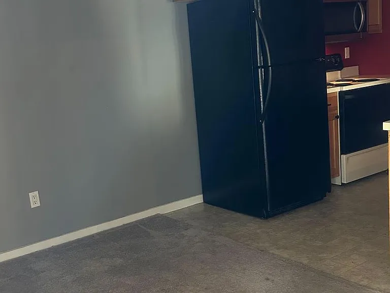 413 Gregorys Way — Photo 8