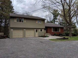 7075 Highbridge Rd, Fayetteville, NY 13066