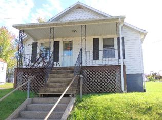 716 Elizabeth St, Pulaski, VA 24301