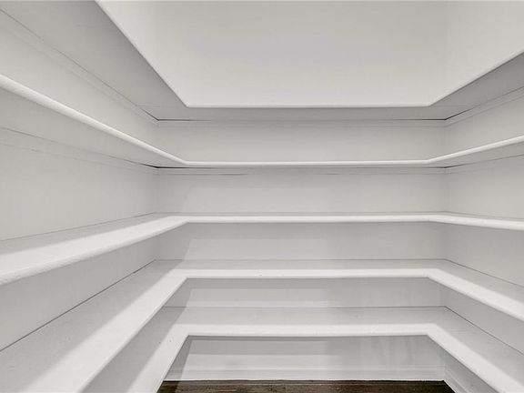 2nd image of 114 Runey Way