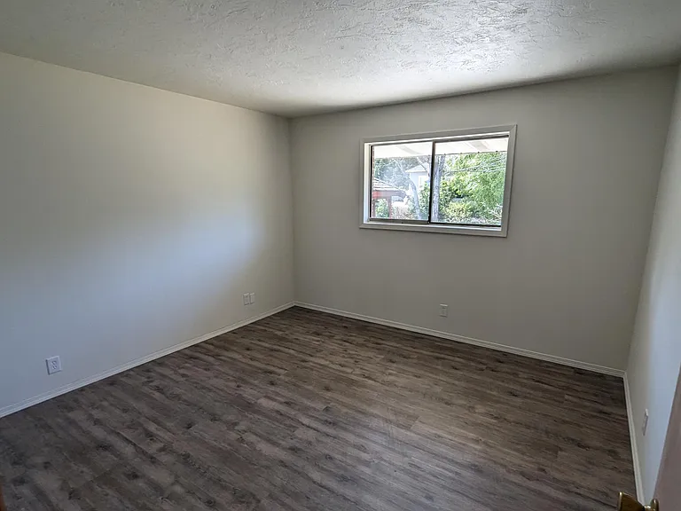 5109 SE 118th Ave — Photo 8