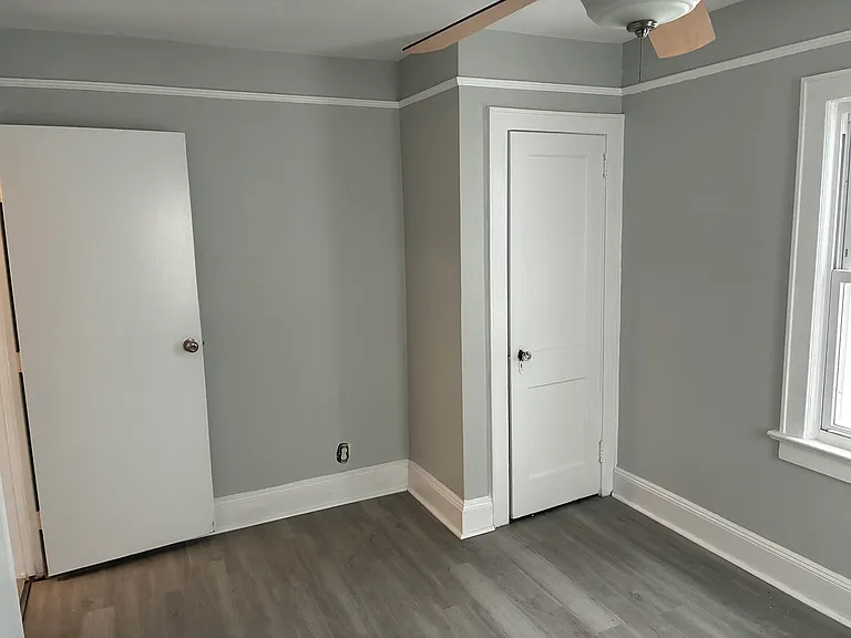 27 Illinois Ave — Photo 5