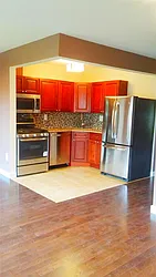 Rented by R New York