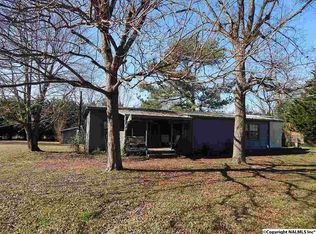 4574 Georgia Mountain Rd, Guntersville, AL 35976